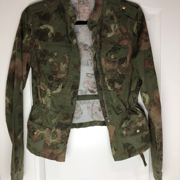 guess camo jacket